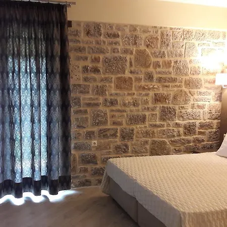 Apollonion 4* אנדריטסאינה