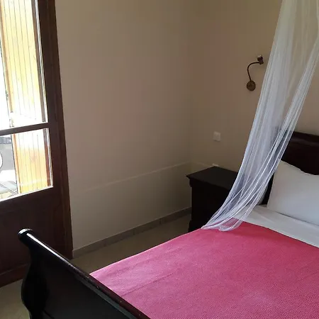 Hotel Apollonion 4*