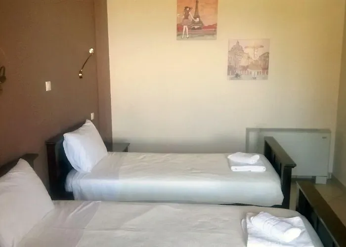 Apollonion Hotel 4*